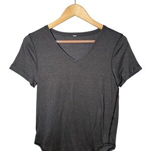 Lululemon Love Tee II V-Neck Short Sleeve Heathered Charcoal Grey - Size 6